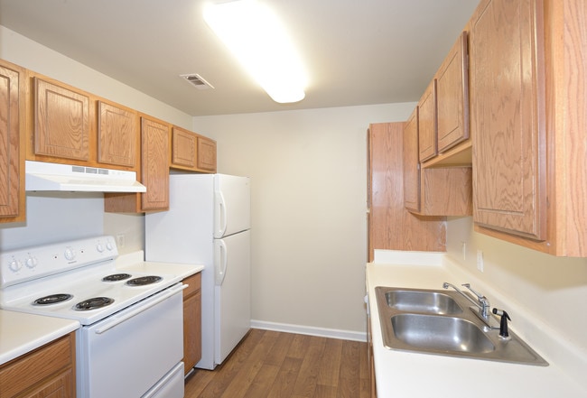 Photo - Ridgetop Apartments
