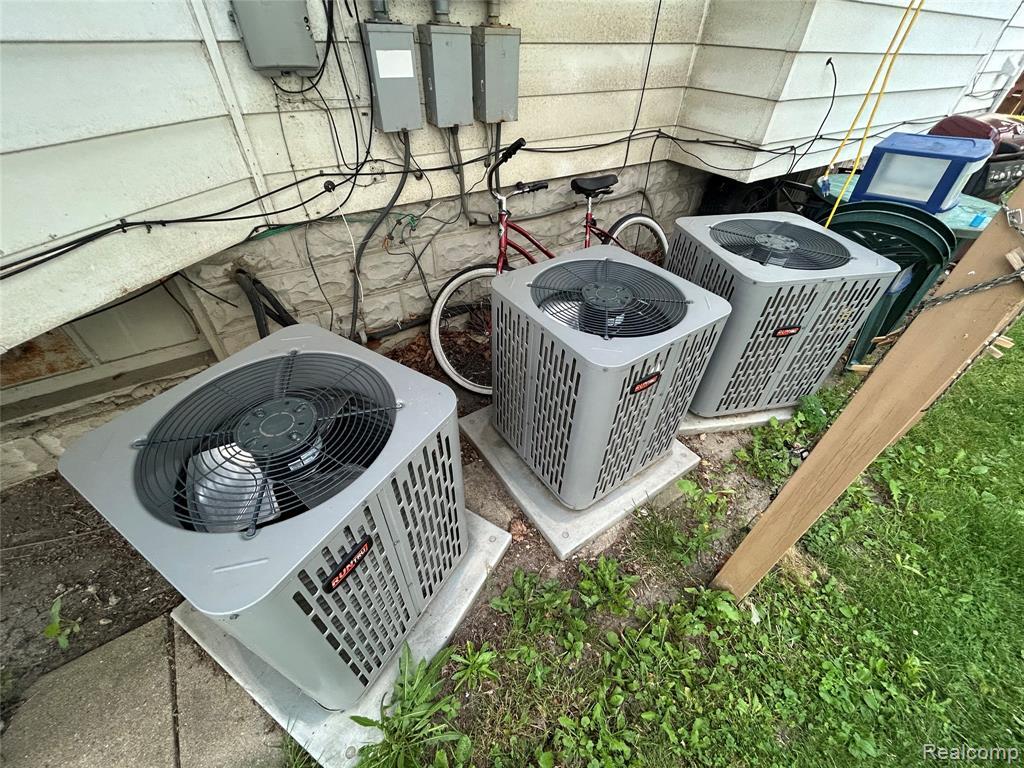 Photo - 7 E Noble Ave Unit 1