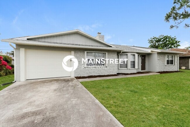 Photo - 3 Bedroom Pet-Friendly Home in Port St. Lucie, FL with Main Street Renewal