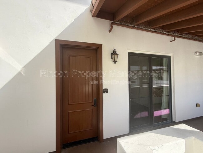 Photo - 130 N Garden St Unidad 3243