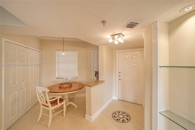 Photo - 3255 NE 184th St Unit 12404