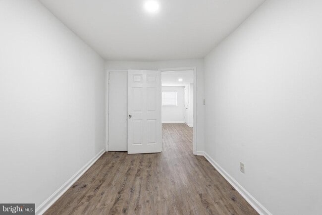 3816 W Bay Ave