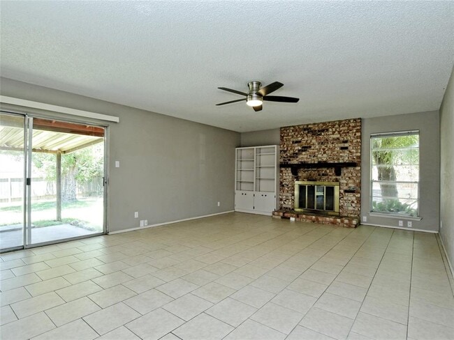 Photo - 10514 Cooper Hill Dr