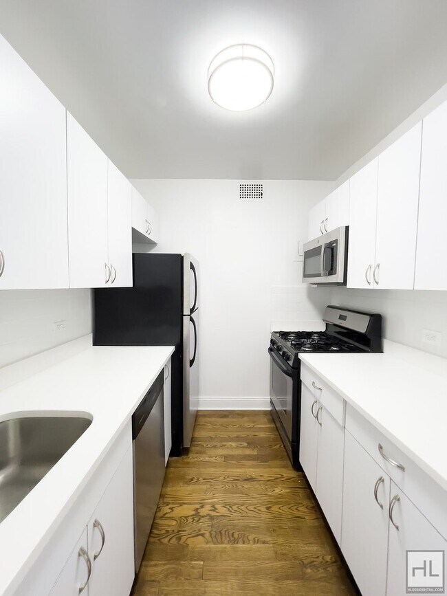 Photo - E 88th St Unit 15C