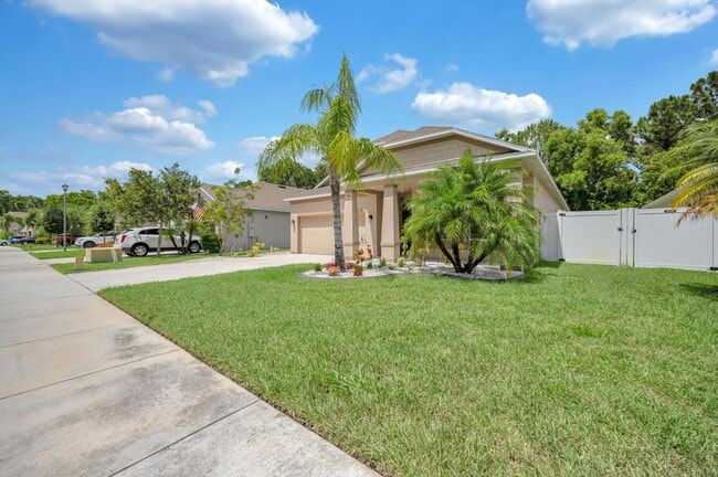 Photo - 5335 NW Wisk Fern Cir