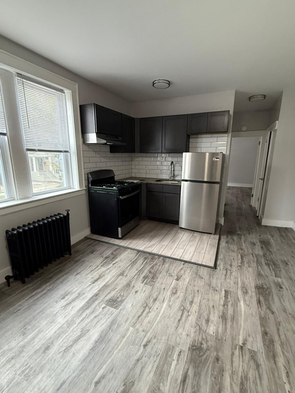 Photo - 820 Canton St