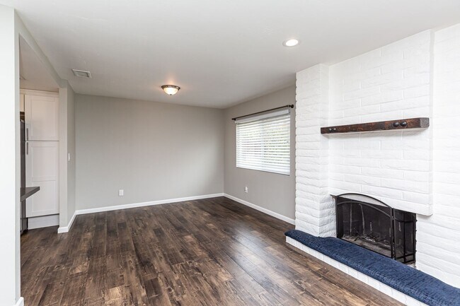 Photo - **** SIMPLY STUNNING SANTEE 3/2 HOME, OPEN...