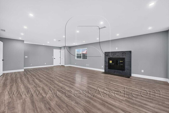 Photo - 1509 Goodwin Dr Unit House