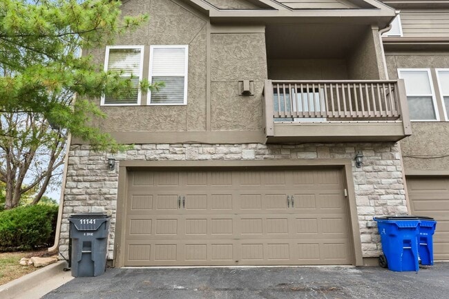 Photo - 11141 S Woodsonia Dr