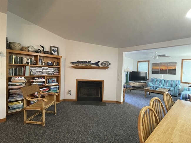 Photo - 58222 Liberator Way Unit SI ID1390488P
