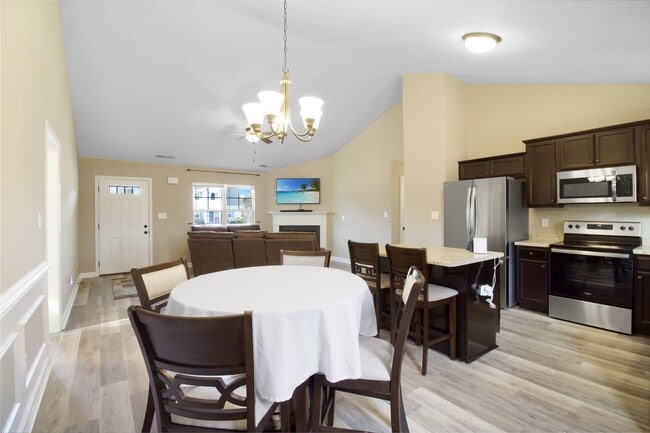 Photo - Gorgeous Home Off of Burgaw HWY