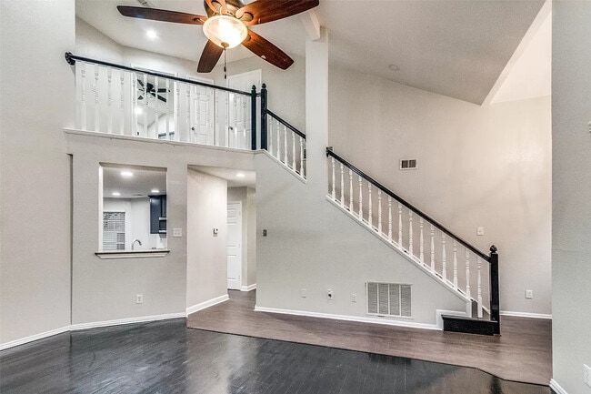 Photo - 2113 Spring Mills Rd