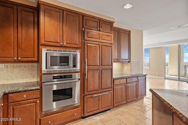 Photo - 2211 E Camelback Rd Unit 604