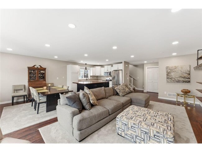 Photo - 7598 Crimson Ln