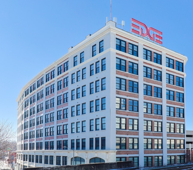 Photo - Edge Worcester