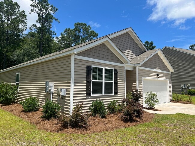 Pet-Friendly, Four-Bedroom, Two-Bath Home ... - Pet-Friendly, Four-Bedroom, Two-Bath Home ...