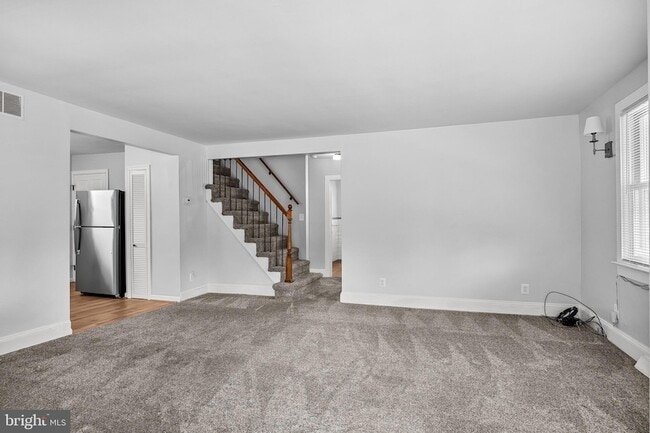 Photo - 505 Hazel Ave