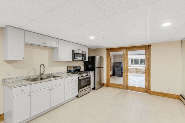 Photo - 19 Quimby Ct