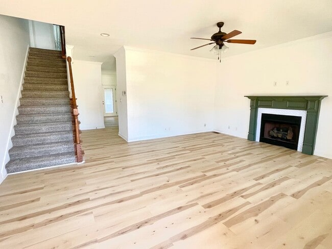 Photo - Freshly RENOVATED!!!