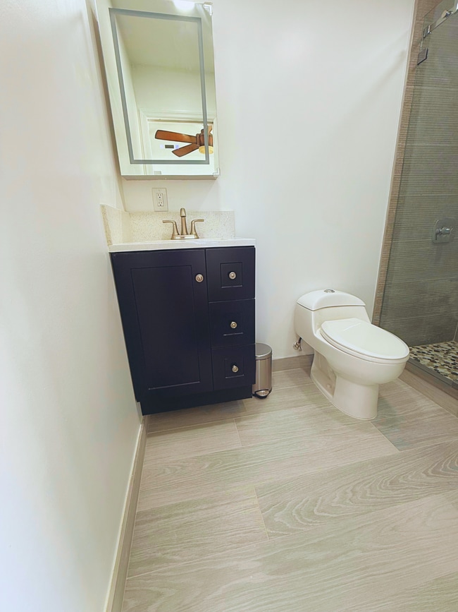 Bathroom - 13901 SW 92nd Ave Unit 1