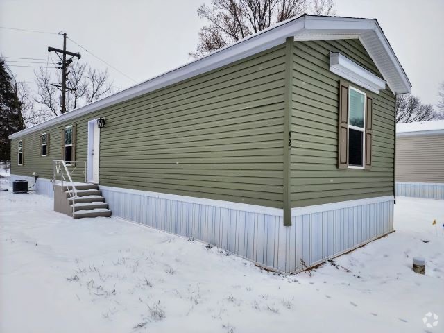 Building Photo - 230 Whittlesey Ave Rental