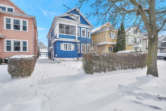 Photo - 45 Fairchild Pl