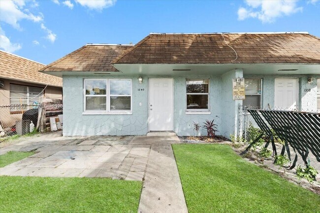 Building Photo - 1340 NW 8th Ave Unit 1340