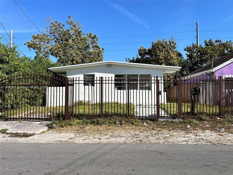 Photo - 1557 NW 66th St