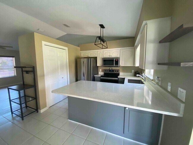 Photo - 3915 E Lake Todd Dr