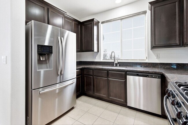 Photo - Impeccable 3 bedroom house in Davis Mace Ranch