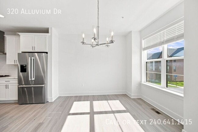 Photo - 320 Alluvium Dr