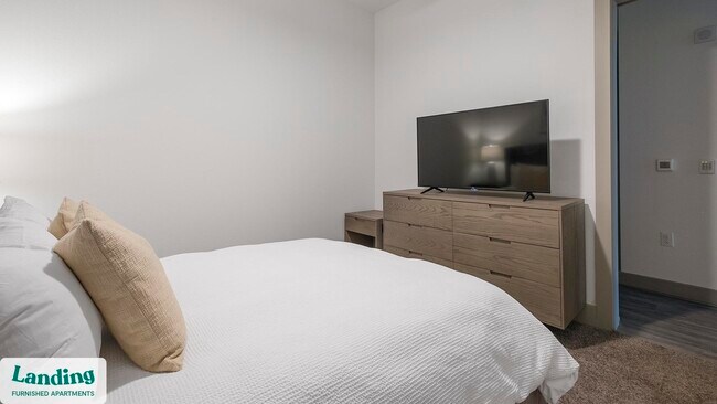 3030 Summer St Unit 551