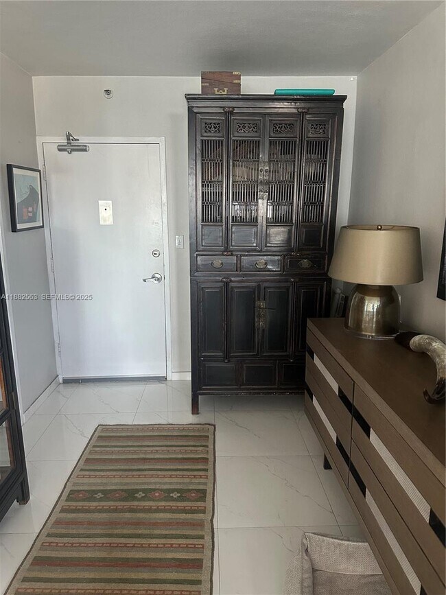 Building Photo - 1200 West Ave Unit 715