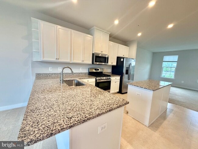 Photo - 5330 Witch Hazel Ln