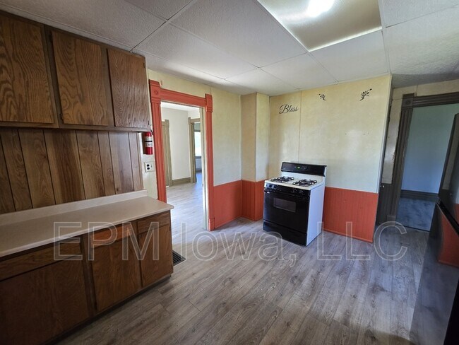 Photo - 333 Cottage St