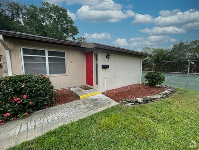 Building Photo - 2025 Sylvester Rd Rental