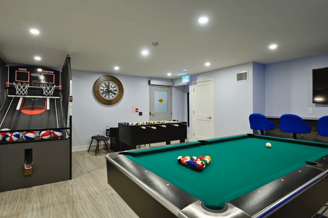 Huntley Apartments