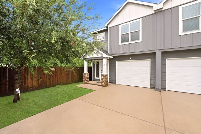 Photo - 8206 Bassett St Unit A