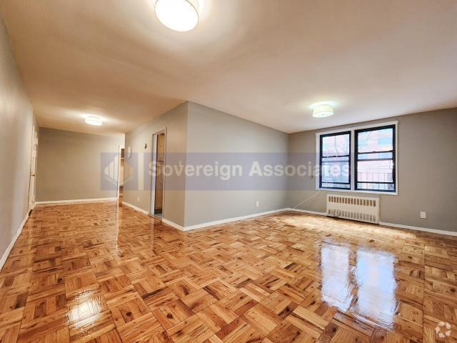 Building Photo - 1 bedroom in YONKERS NY 10705 Unit 3N Rental