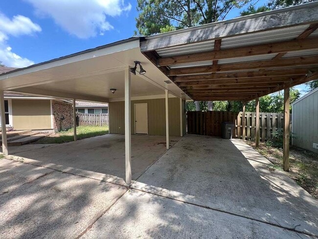 Photo - 13235 Country Park Ave