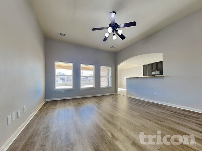 Photo - 27005 Wichita Ct