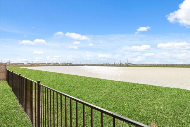 Photo - 1118 Elsinore Dr