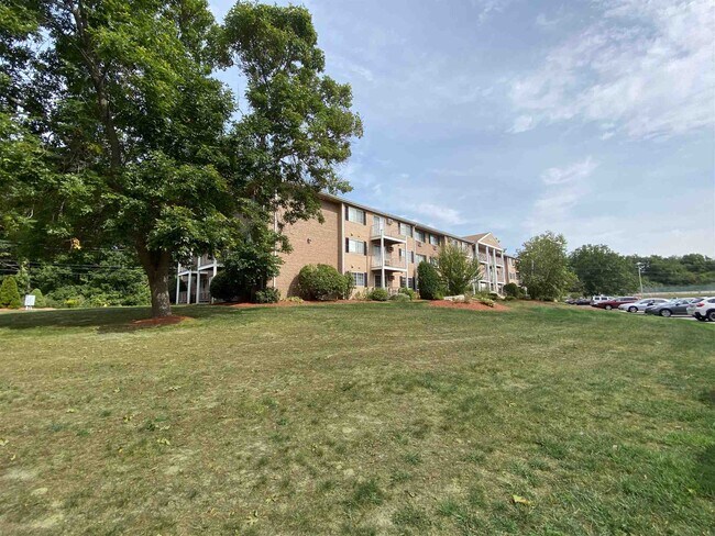 385 Huse Rd Unit 25