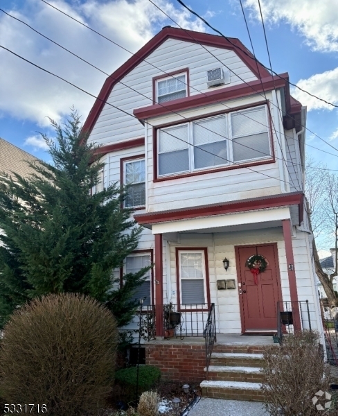 Building Photo - 15 McKinley Ave Rental