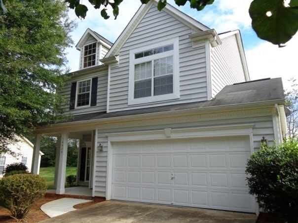 Photo - 16022 Farmall Dr