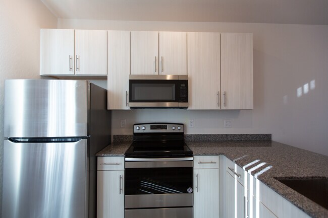 Morningside Pointe - Morningside Pointe Apartments