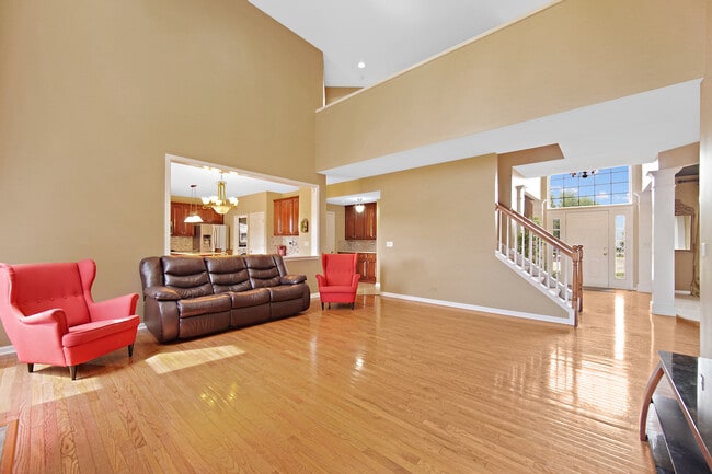 Photo - 1044 Oakhill Dr