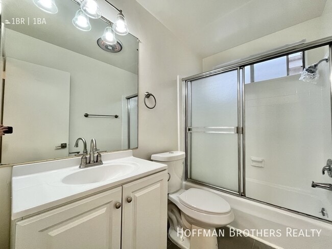 Photo - 12029 Goshen Ave Unidad 6