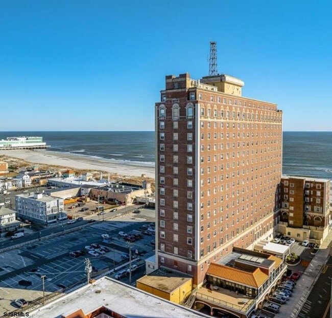 Building Photo - 2715 Boardwalk Unit 812 Rental