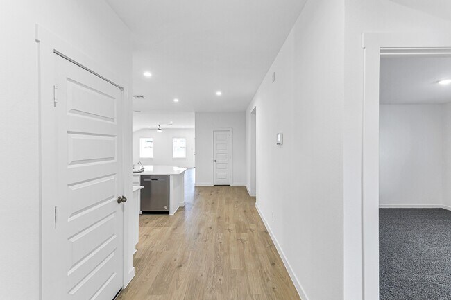 Photo - 30226 Belgrade Pk Ln